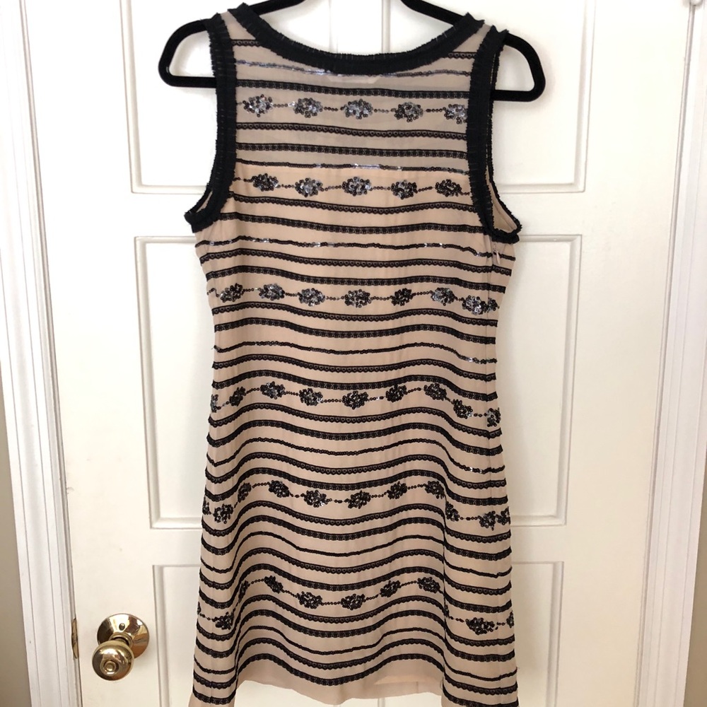 Size 6 Trina Turk Silk Nude/Black Party Dress